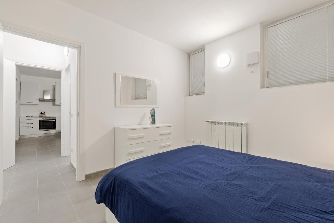Appartamento Staurenghi Blu - Affitti Brevi Italia Varese Exterior photo